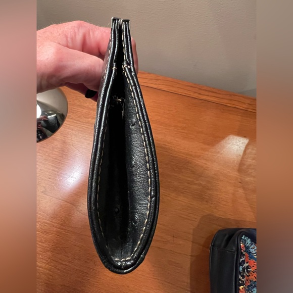 Vintage Black Leather Ostrich Embossed Clutch Bag - Picture 4 of 8